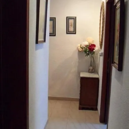 30-3- бюджетная комната в квартире для 2 человека, Alicante