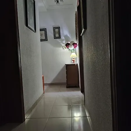 Homestay 30-3- бюджетная комната в квартире для 2 человека, *